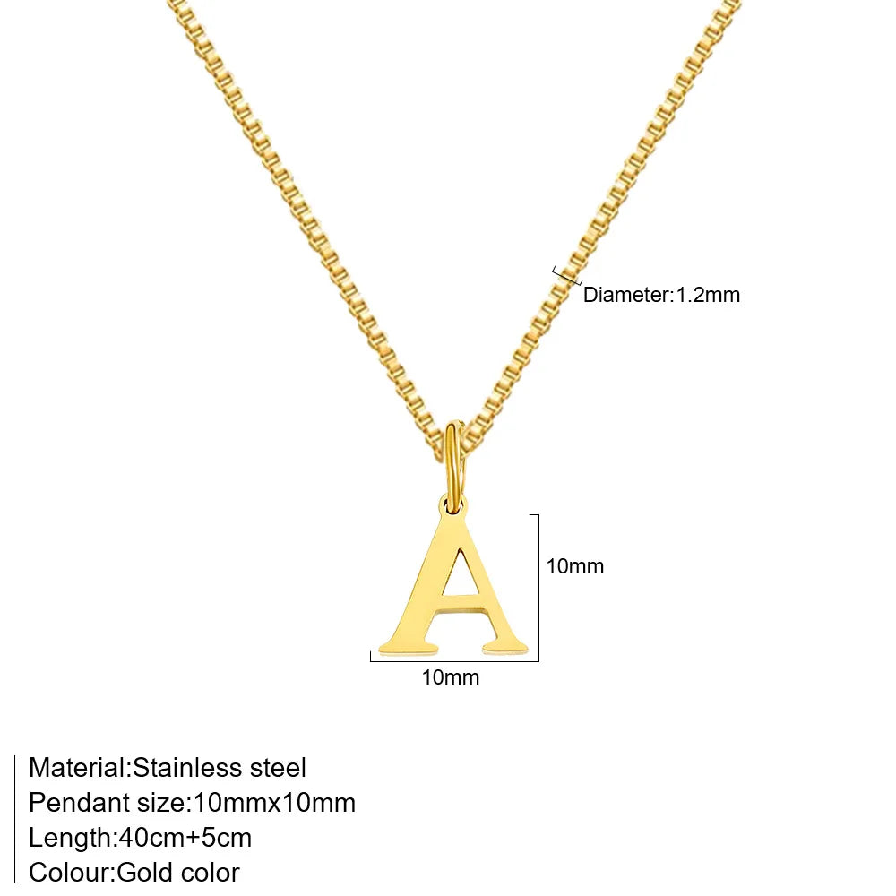 Colar com letra inicial, banhado a ouro 18K