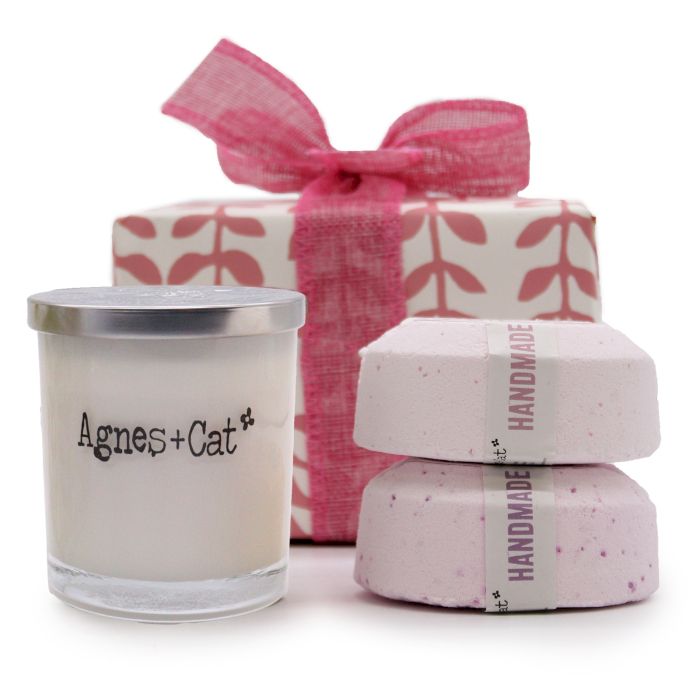 Coffret Agnes + Cat: Vela Coffee & Walnut e Bombas de Banho