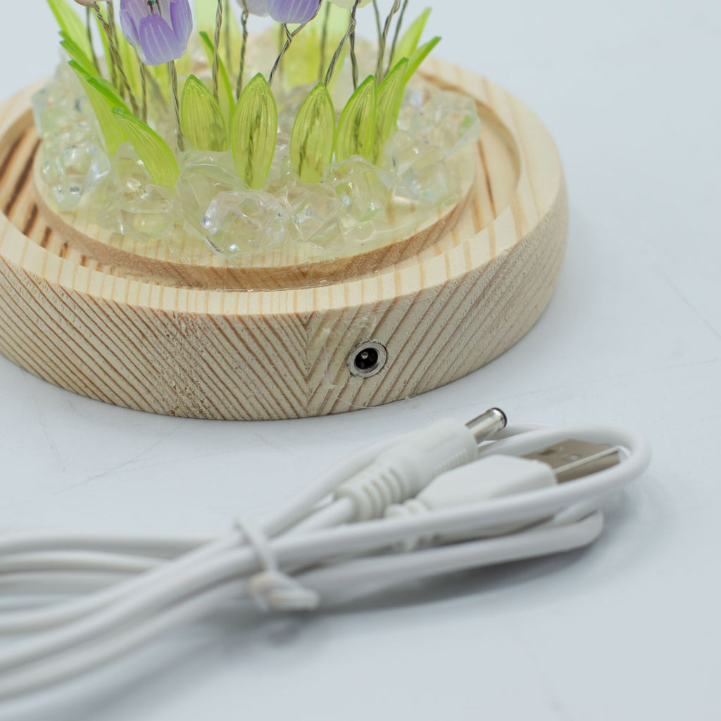 Jardim Eterno: Cúpula com Tulipas Coloridas e Luz LED
