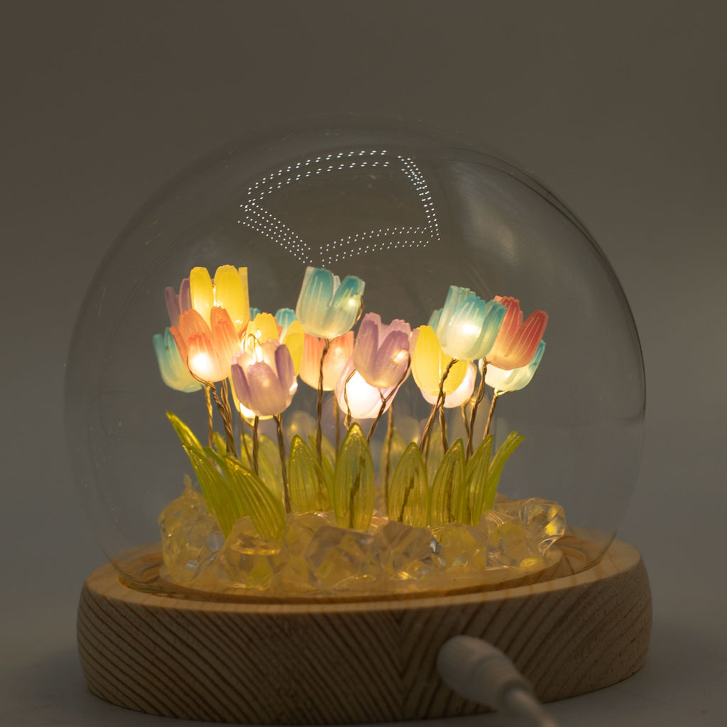 Jardim Eterno: Cúpula com Tulipas Coloridas e Luz LED