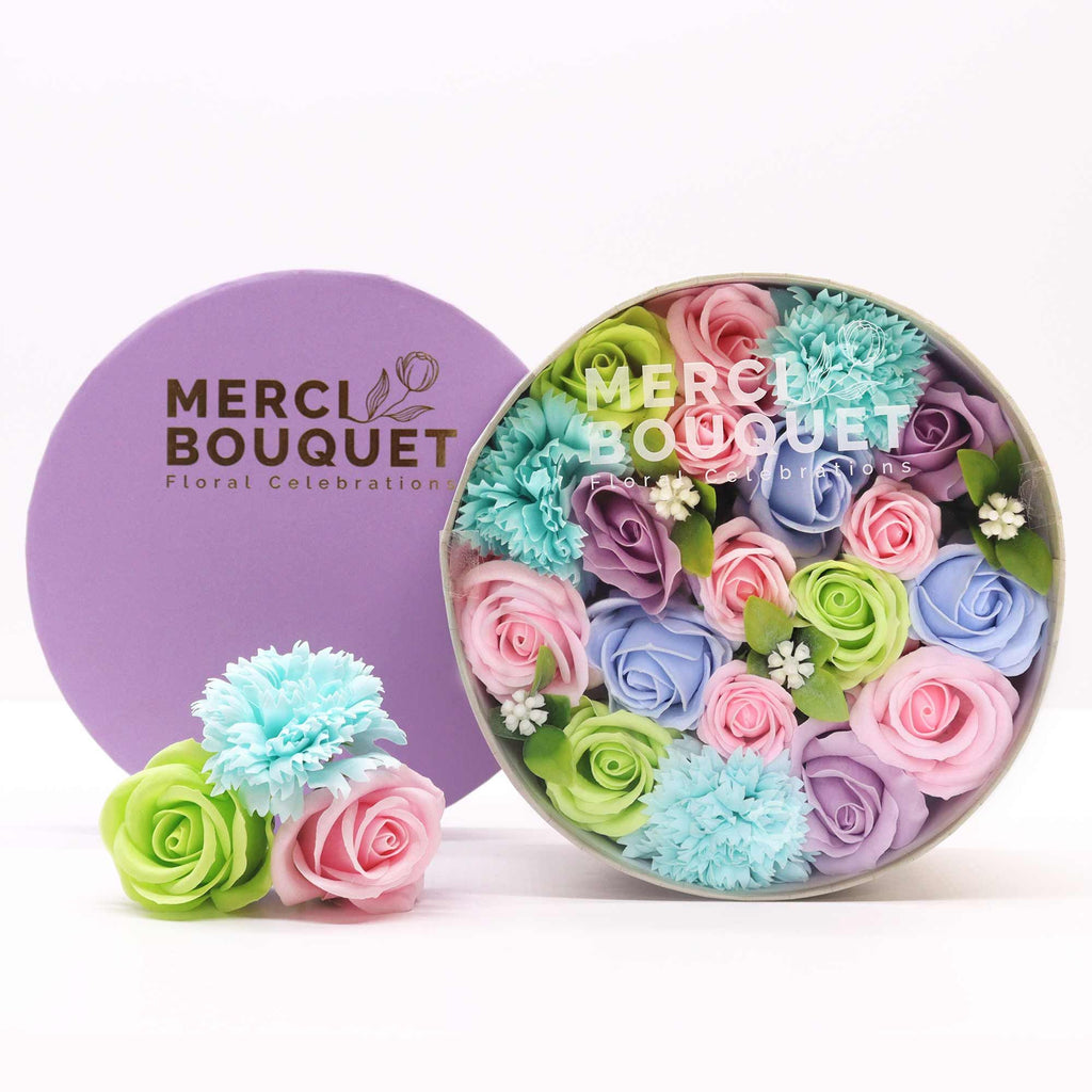 Caixa Merci Bouquet: Flores de Sabão em Tons Pastel