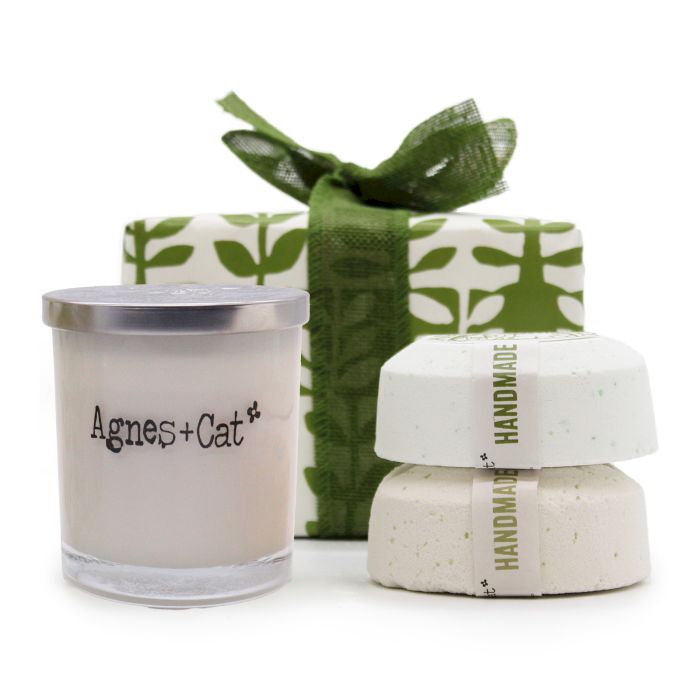 Coffret de Banho Agnes + Cat: Vela e Bombas de Banho