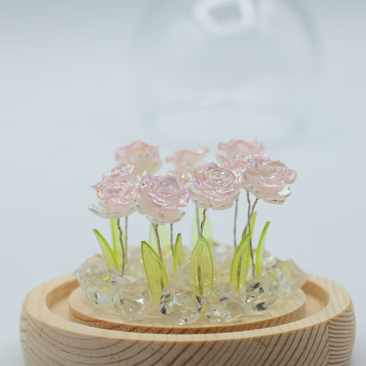 Cúpula de Vidro Floral Glow com Rosas e Luz LED Quente USB