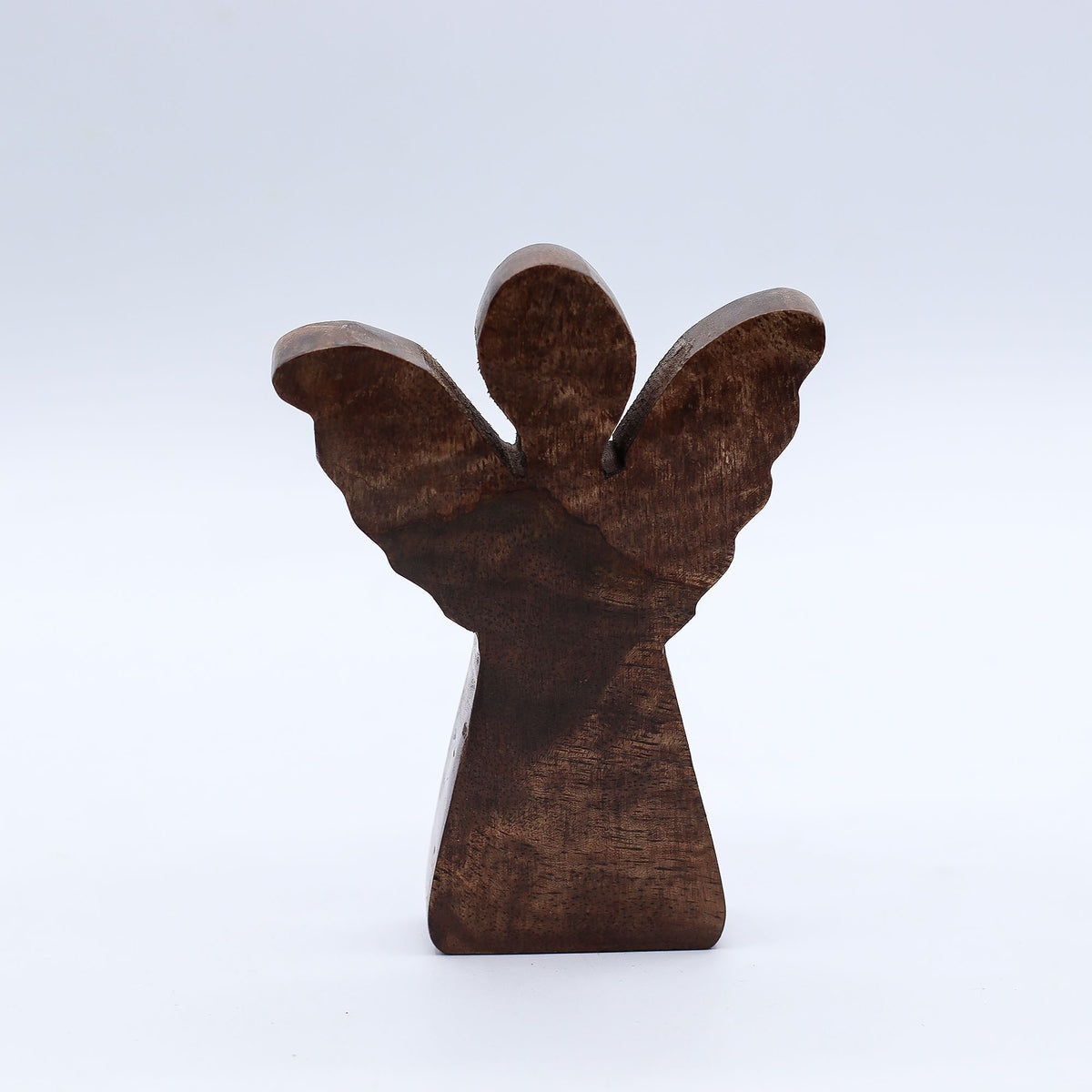 Anjo em Madeira de Mangueira com Asas Douradas (12 cm)