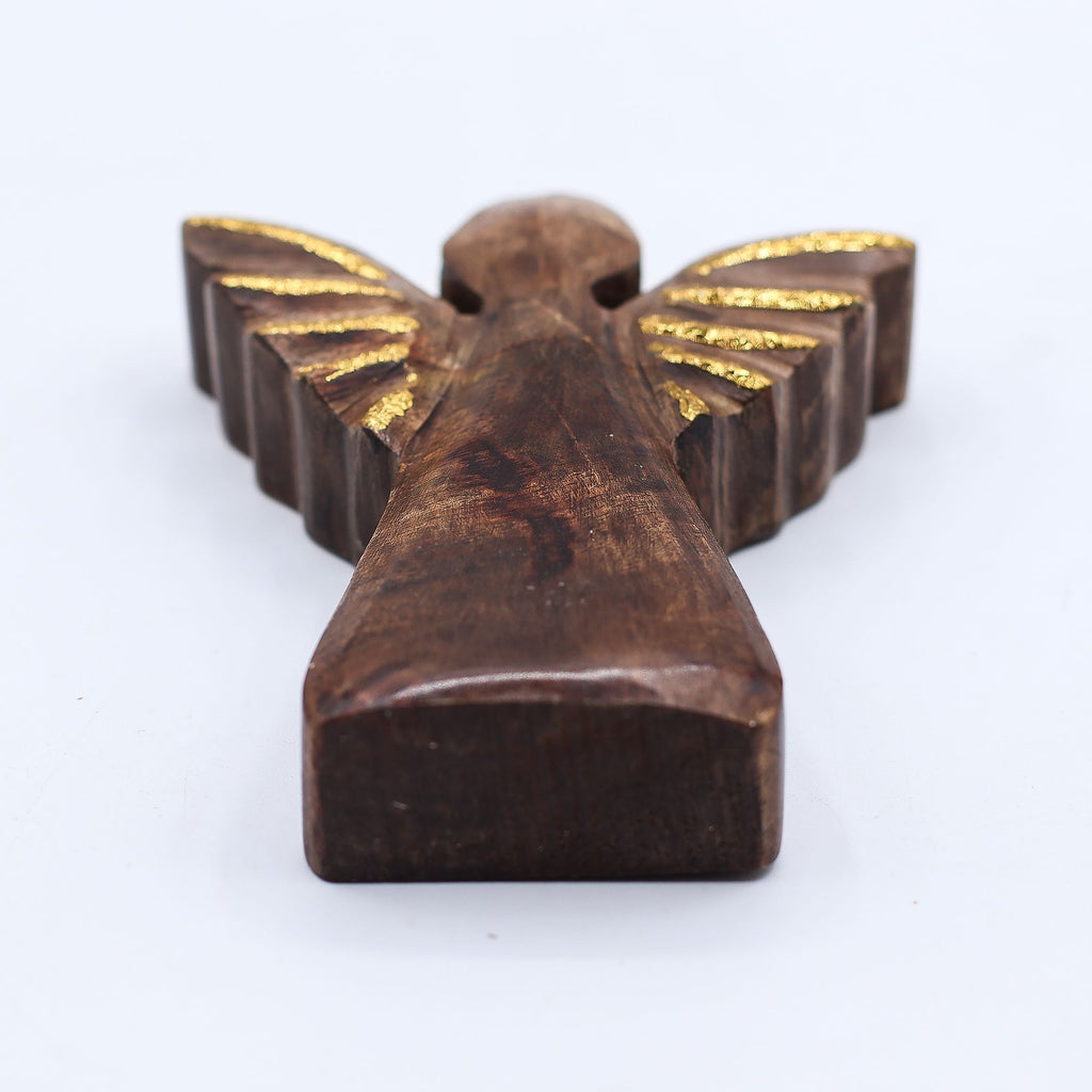 Anjo em Madeira de Mangueira com Asas Douradas (12 cm)