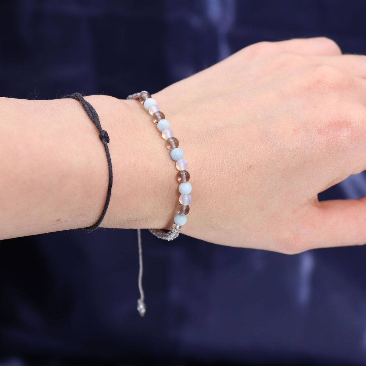 Conjunto Zodíaco Caranguejo: Vela Aromática e Pulseira de Pedras