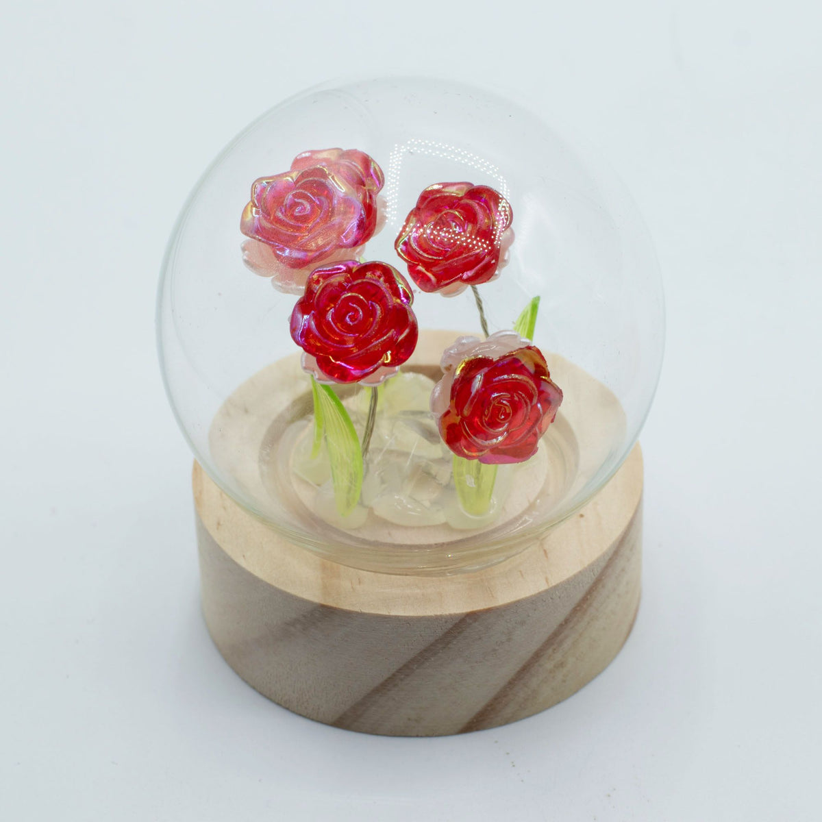 Cúpula de Vidro com Rosas e LED | Base em Madeira